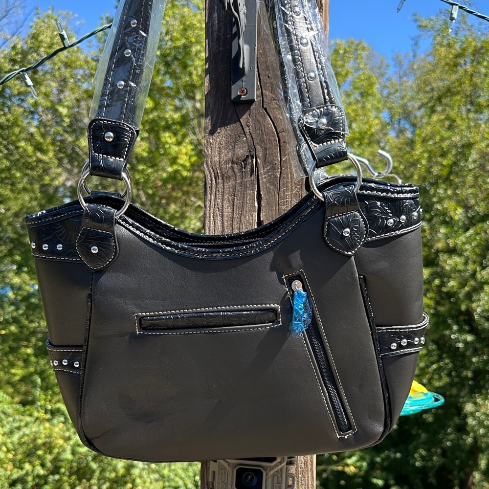Floral Butterfly Embroidered Black Conceal Carry Handbag NWT. FLASH SALE! - Picture 2 of 13